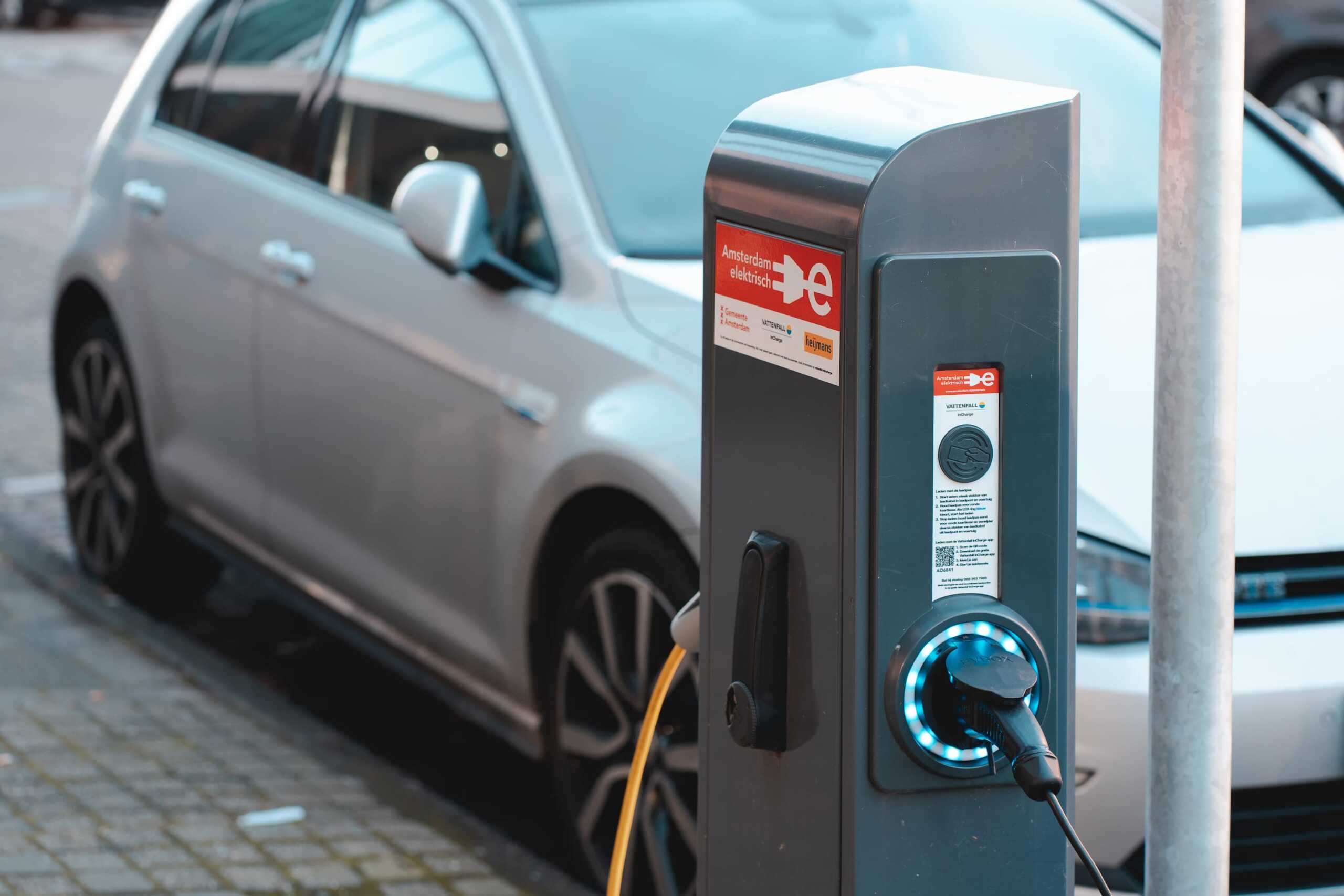 EV charger installation in Toronto by a licensed electrician.